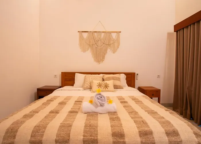 Privatunterkunft Nukulla House *